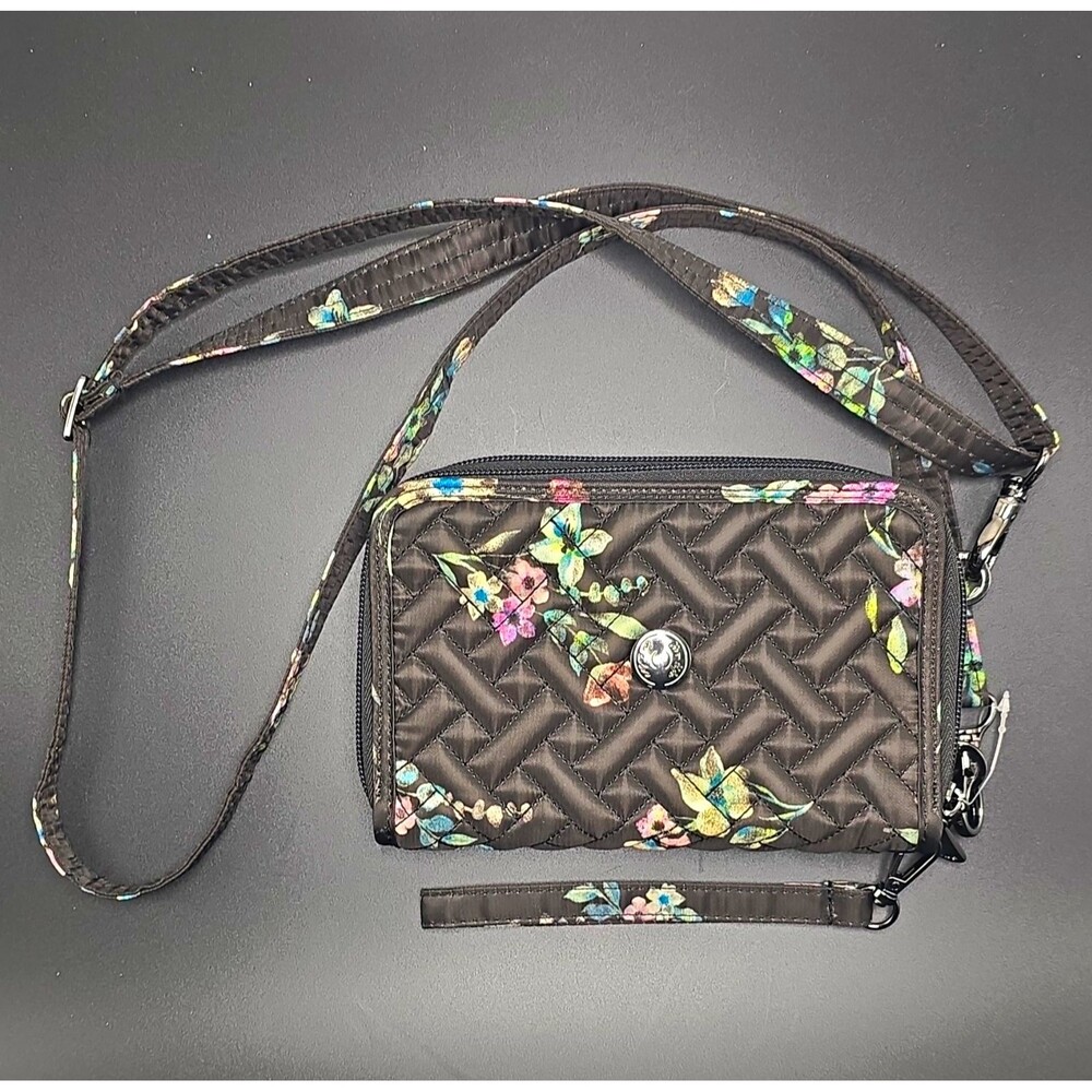 Lug Quickstep Crossbody Wristlet Wallet RFID Quilted Bloom Black Floral NWOT